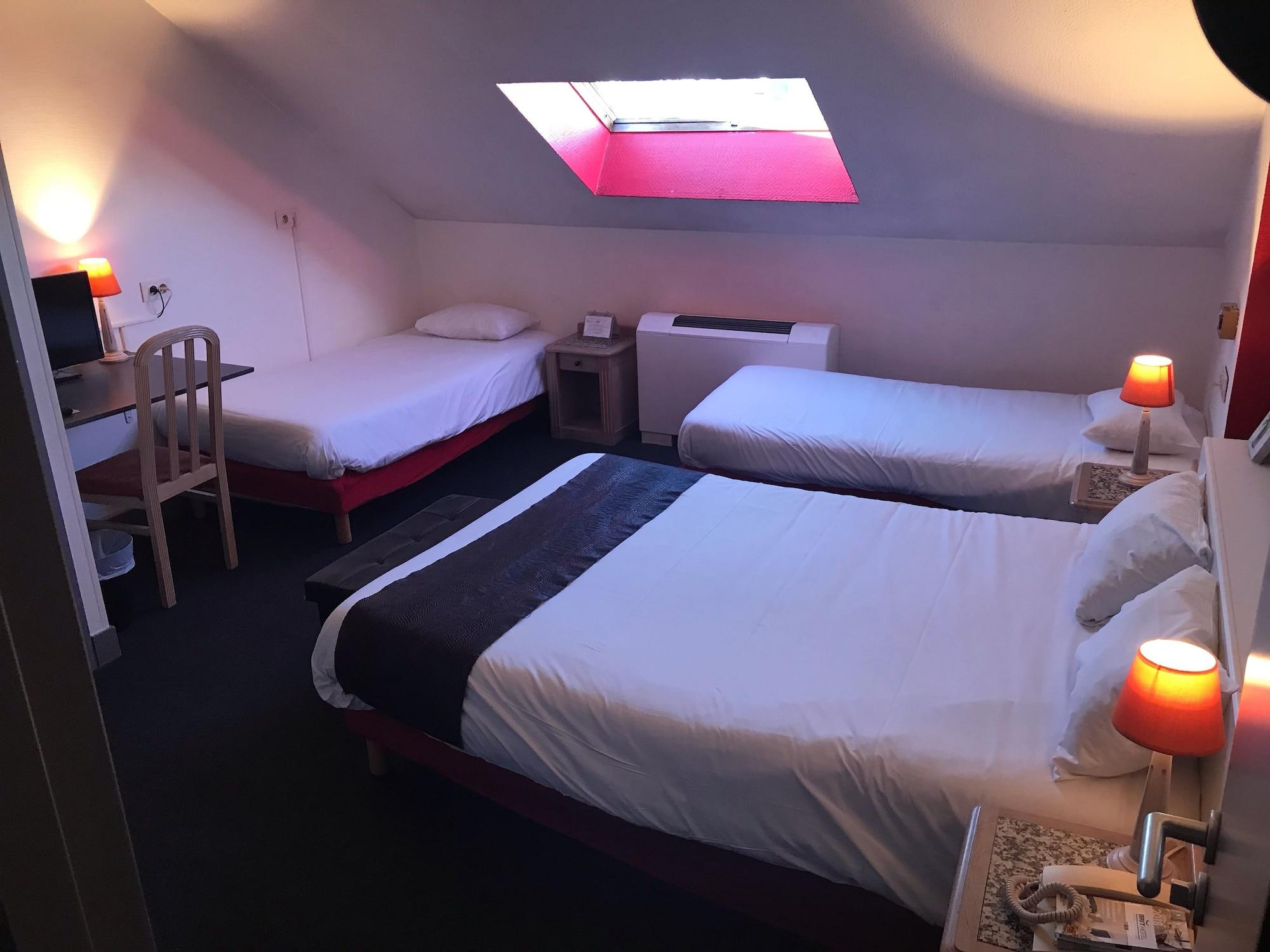 Brit Hotel Aux Sacres Reims, Centre Historique Exteriör bild