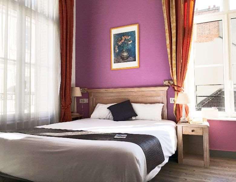 Brit Hotel Aux Sacres Reims, Centre Historique Rum bild